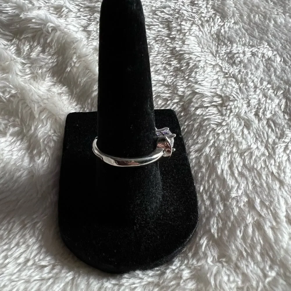 Cubic Zirconia Bow Tie Fashion Ring